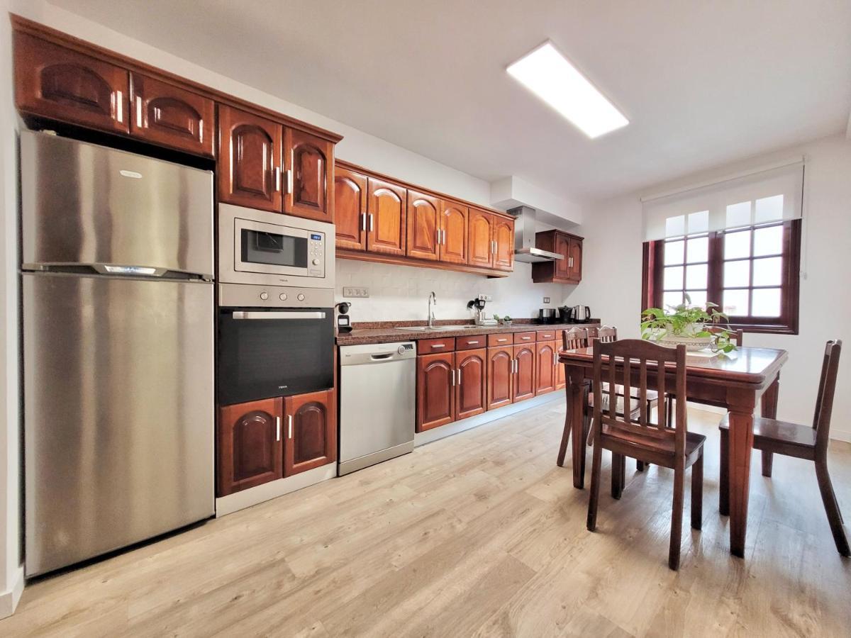 The Balcony House With Free Parking Apartment ปูแอร์โตเดลาครูซ ภายนอก รูปภาพ