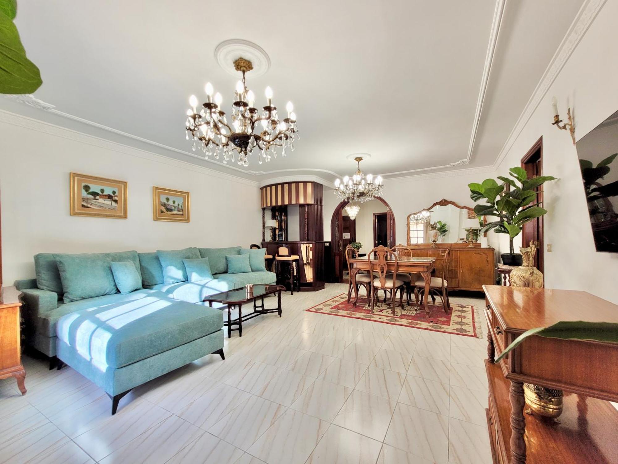 The Balcony House With Free Parking Apartment ปูแอร์โตเดลาครูซ ภายนอก รูปภาพ